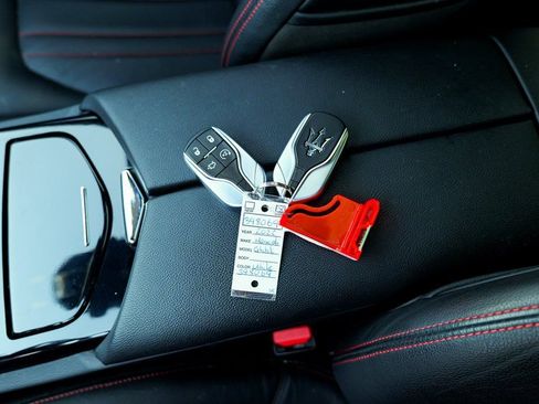 Used 2022 Maserati Ghibli Modena Q4 image 58