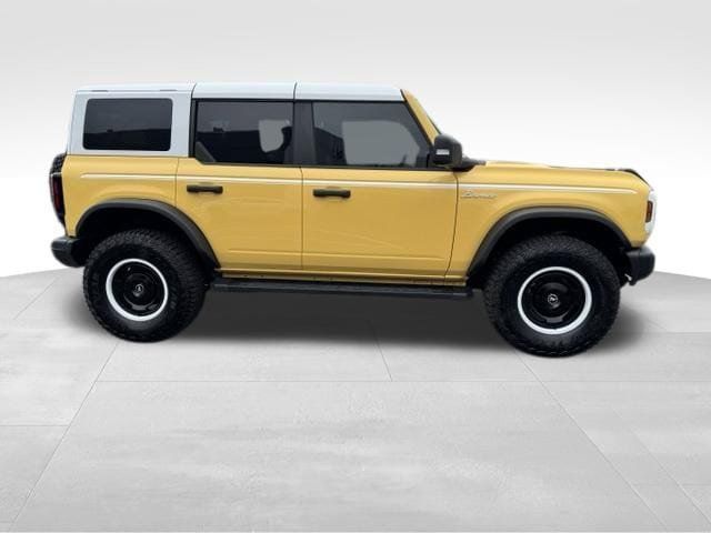 Used 2023 Ford Bronco Heritage Edition AWD/4WD image 2