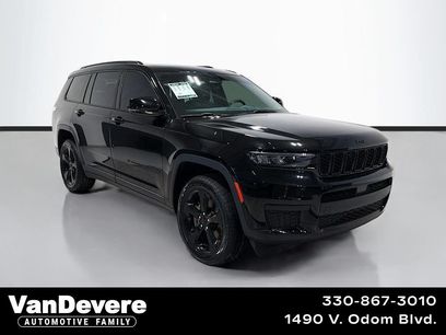 Used 2023 Jeep Grand Cherokee L Laredo