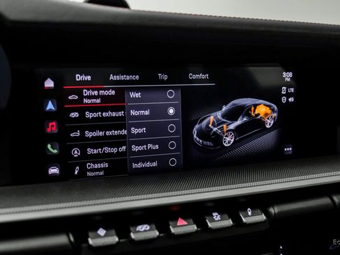 Used 2024 Porsche 911 Carrera w/ Premium Package image 64