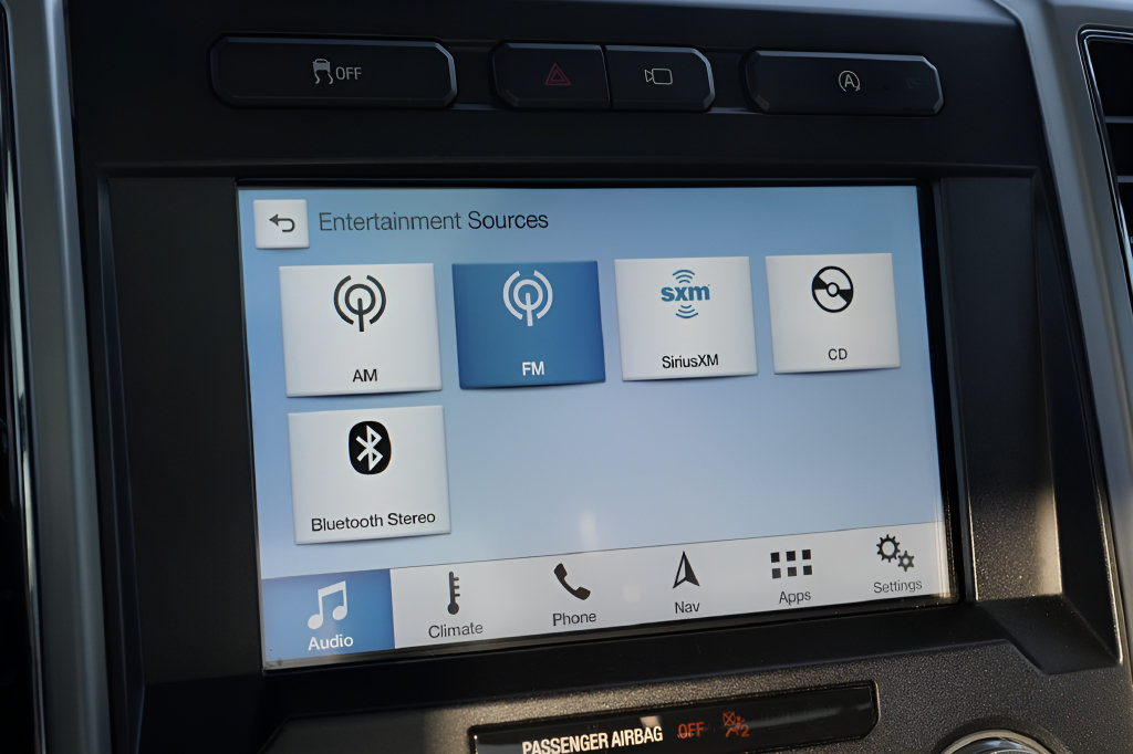 Used 2018 Ford F150 Lariat w/ Equipment Group 502A Luxury AWD/4WD image 46