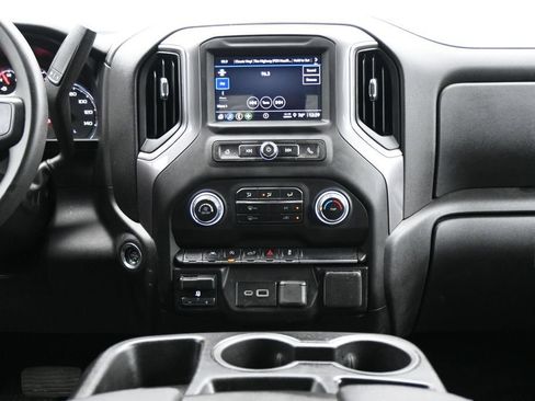 Used 2024 Chevrolet Silverado 1500 Custom AWD/4WD image 18