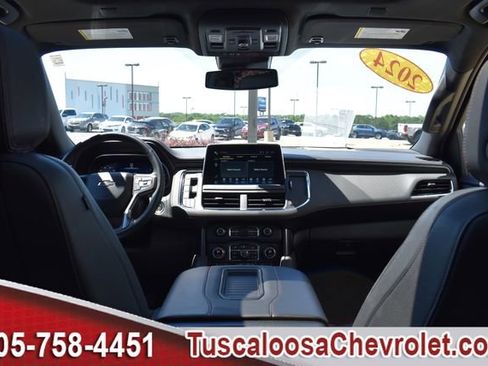 Used 2024 Chevrolet Tahoe RST w/ Luxury Package RWD image 3