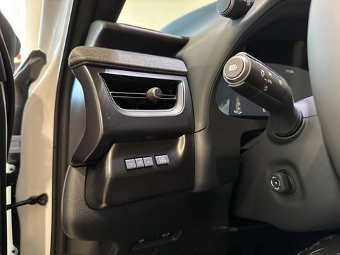 New 2025 Lexus UX 300h AWD image 34