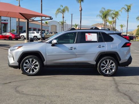 Used 2023 Toyota RAV4 Limited FWD image 7