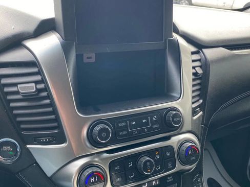 Used 2015 Chevrolet Tahoe LTZ image 17