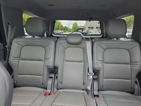 Used 2021 Lincoln Navigator Reserve w/ Luxury Package AWD/4WD image 21