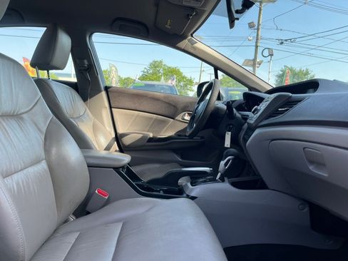 Used 2012 Honda Civic Hybrid Sedan image 25