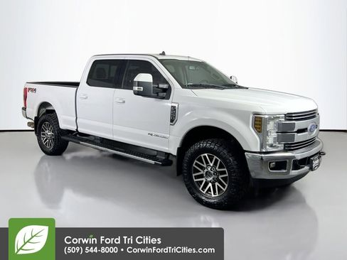 Used 2019 Ford F250 Lariat w/ Lariat Value Package AWD/4WD image 1