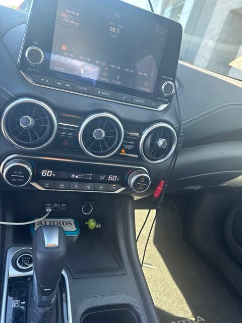 Used 2020 Nissan Sentra SV FWD image 9