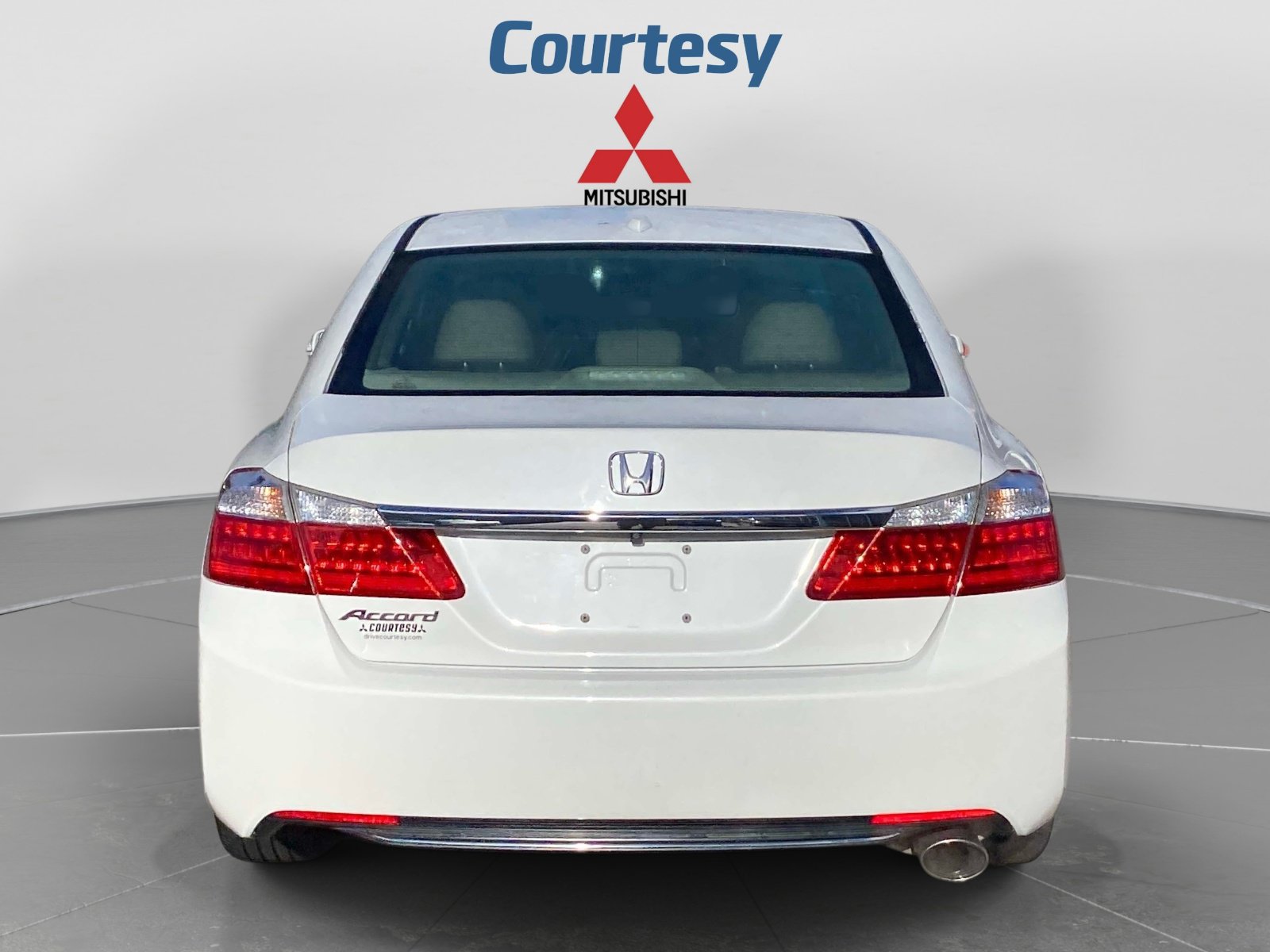 Used 2015 Honda Accord EX-L image 4