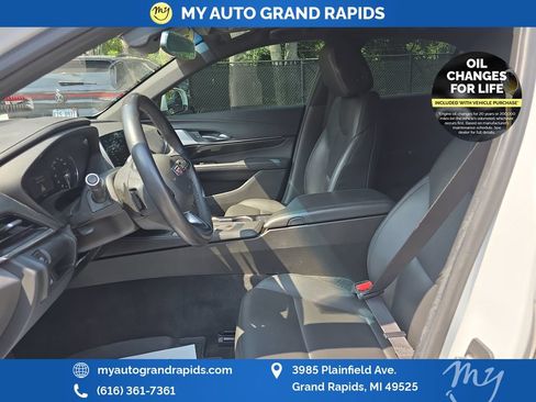 Used 2022 Cadillac CT4 Luxury w/ Sun And Sound Package AWD/4WD image 9
