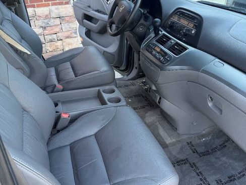 Used 2010 Honda Odyssey EX-L image 6