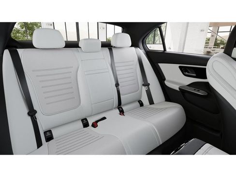 Used 2026 Mercedes-Benz C 300 4MATIC Sedan image 5