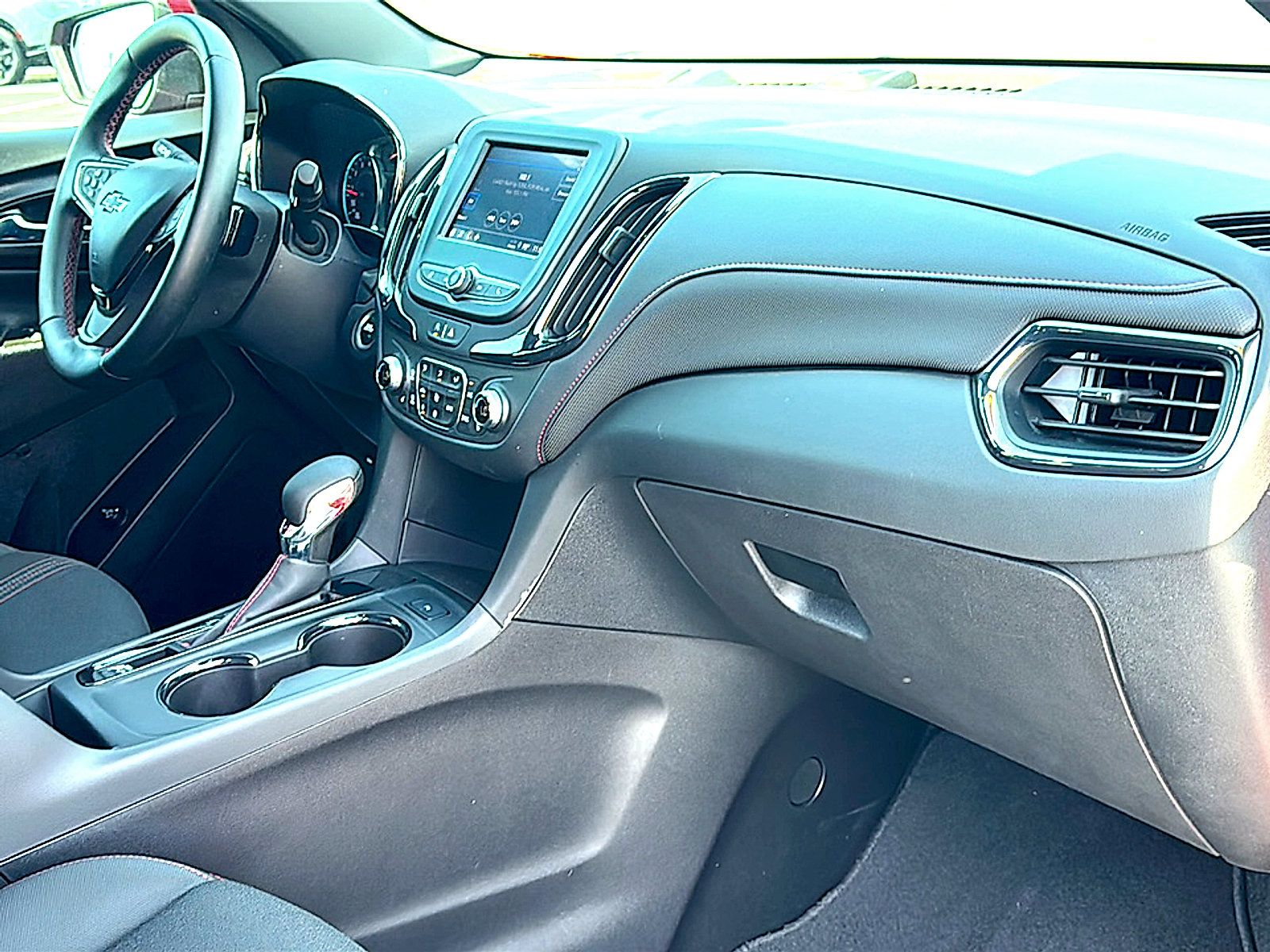 Used 2023 Chevrolet Equinox RS FWD image 23