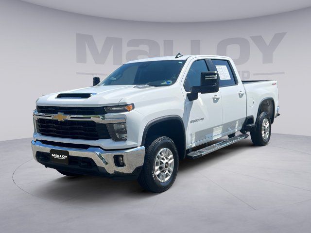 Used 2025 Chevrolet Silverado 2500 LT w/ Convenience Package AWD/4WD image 1