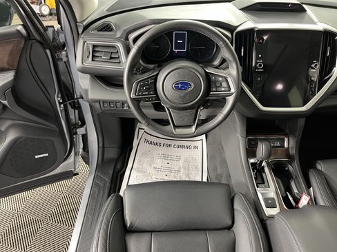 Used 2025 Subaru Ascent Touring w/ Popular Package #2 AWD/4WD image 13