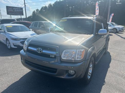 Used 2007 Toyota Sequoia Limited image 3