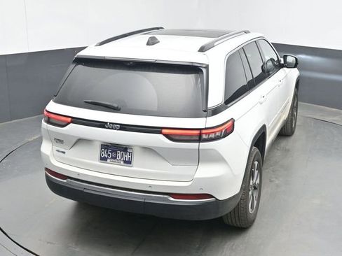 Used 2022 Jeep Grand Cherokee Limited 4xe w/ Luxury Tech Group II AWD/4WD image 24