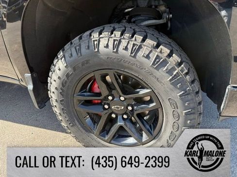 Used 2024 Chevrolet Silverado 1500 LT Trail Boss w/ Convenience Package II AWD/4WD image 10