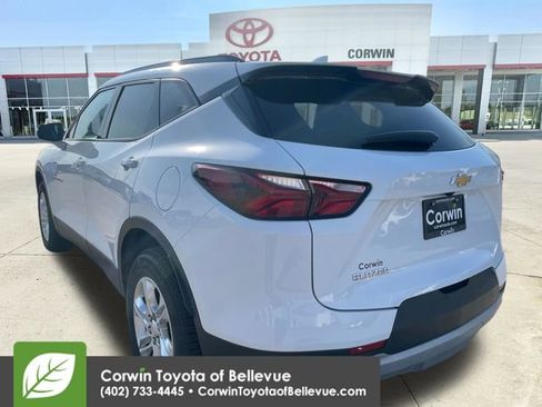 Used 2021 Chevrolet Blazer LT FWD image 3