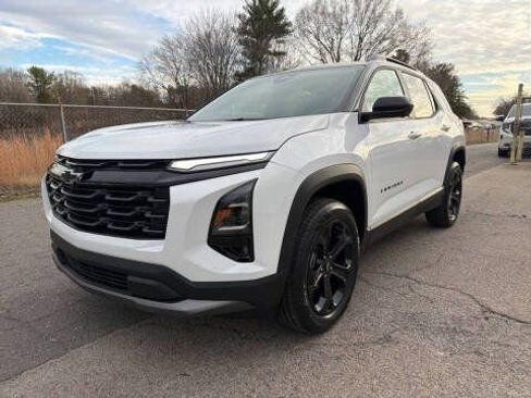 New 2026 Chevrolet Equinox LT w/ Midnight Edition image 4