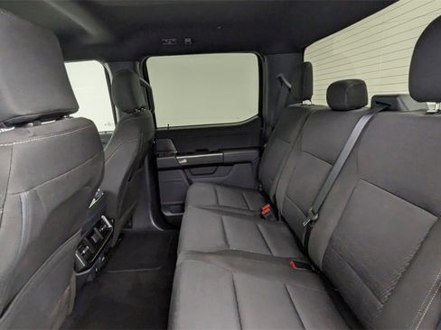 Certified 2022 Ford F150 XLT w/ Equipment Group 302A High image 35