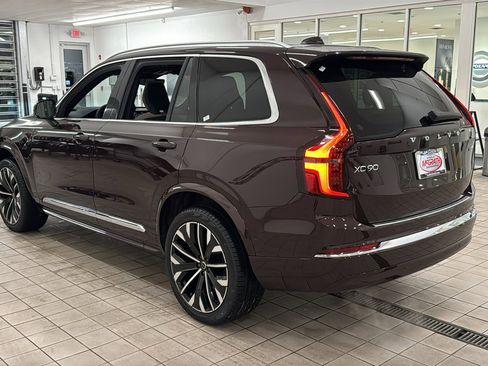 New 2026 Volvo XC90 T8 Ultra w/ Protection Package Premier AWD/4WD image 7