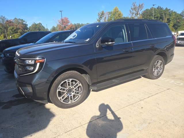 Used 2025 Ford Expedition Active AWD/4WD image 10