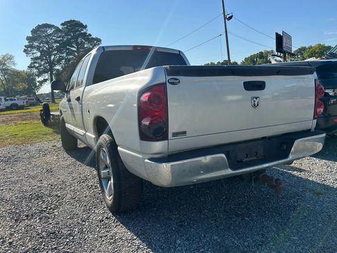 Used 2007 Dodge Ram 1500 Truck SLT image 7