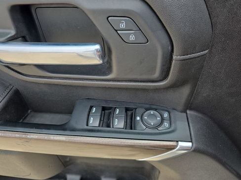 Used 2023 Chevrolet Silverado 2500 LT AWD/4WD image 28