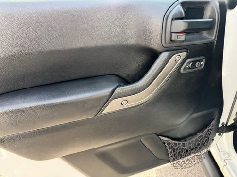 Used 2015 Jeep Wrangler Unlimited Sport w/ Quick Order Package 24S image 12