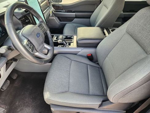 Used 2024 Ford F150 Lightning Flash image 10