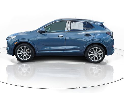 Used 2026 Buick Encore GX Avenir w/ Avenir Technology Package FWD image 4