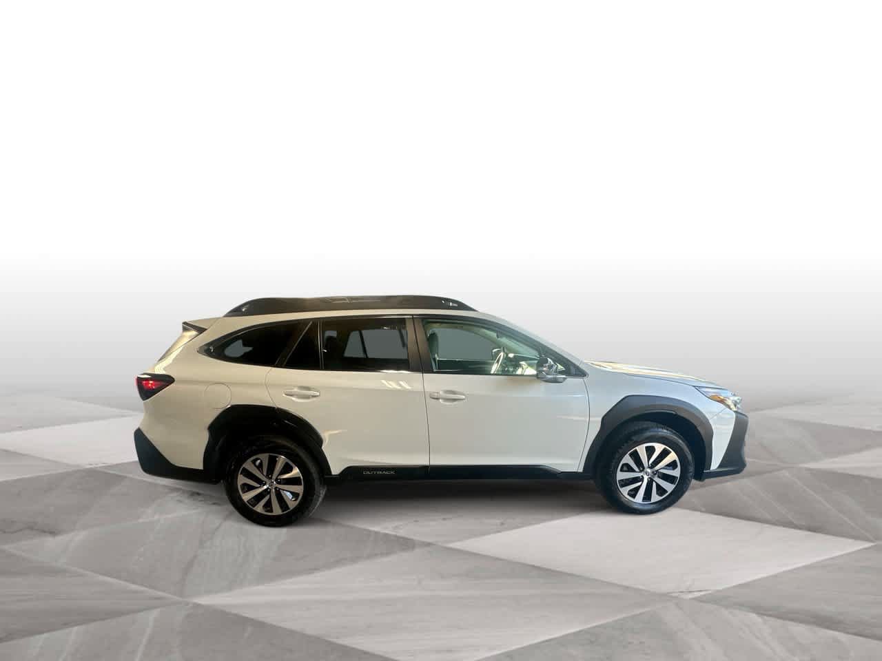 Used 2025 Subaru Outback Premium AWD/4WD image 8
