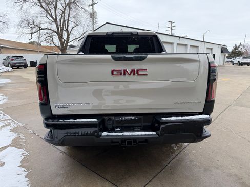 New 2026 GMC Sierra EV Elevation image 32