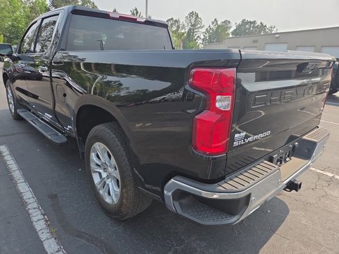 Used 2024 Chevrolet Silverado 1500 LTZ w/ Z71 Off-Road Package image 4