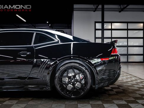 Used 2015 Chevrolet Camaro Z/28 RWD image 16