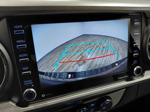 Used 2021 Toyota Tacoma SR5 image 4