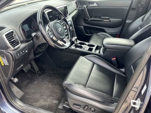 Used 2021 Kia Sportage EX image 10
