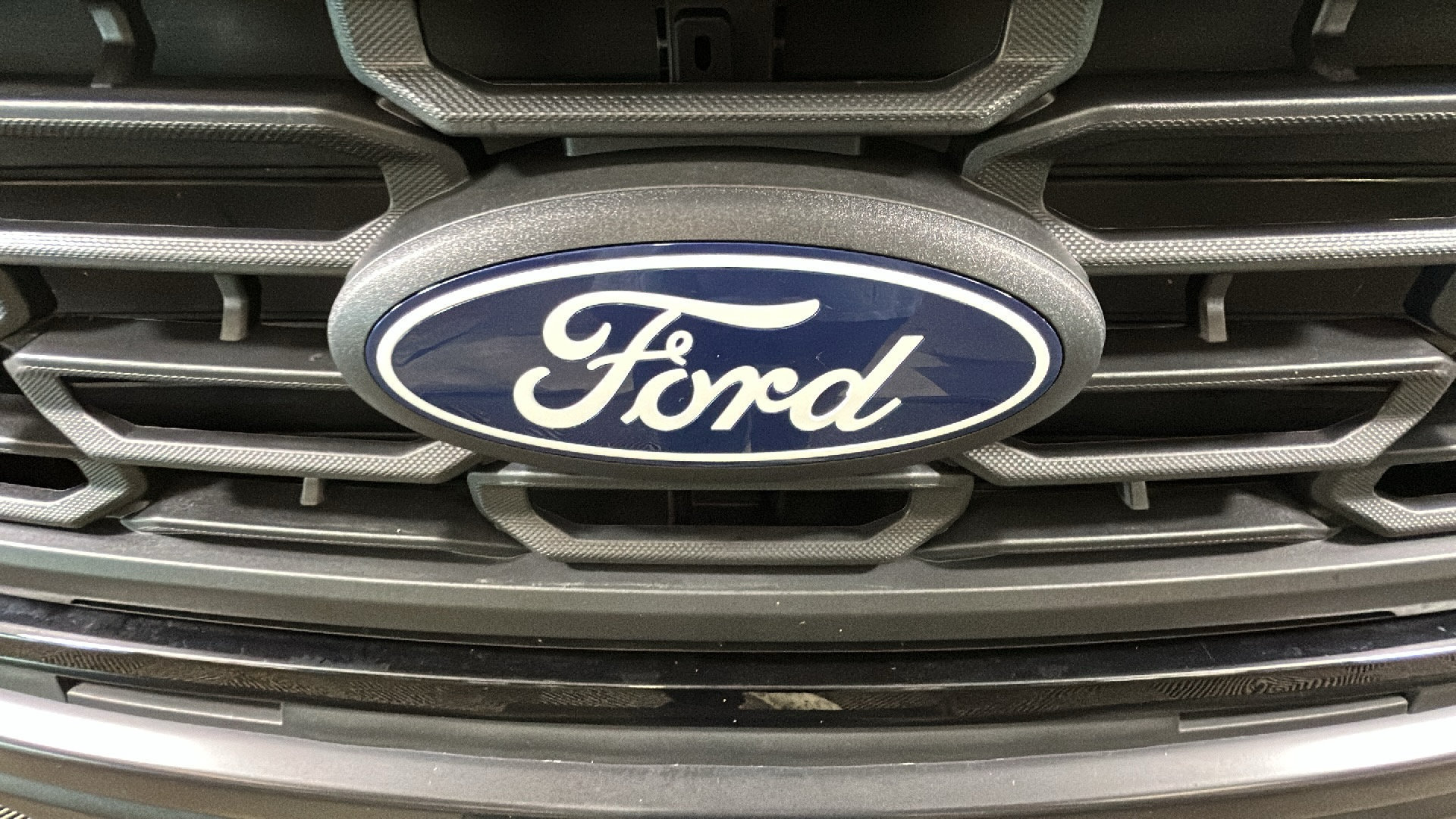 Used 2024 Ford F150 STX w/ Equipment Group 201A FX4 AWD/4WD image 9