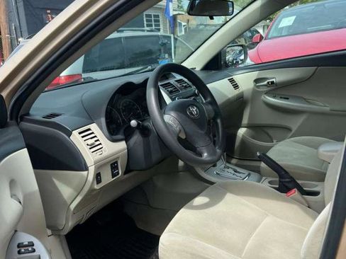 Used 2012 Toyota Corolla LE FWD image 20