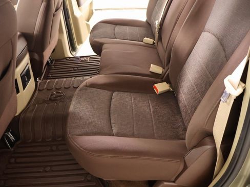 Used 2014 RAM 1500 Big Horn image 11