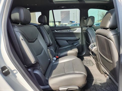 Used 2020 Cadillac XT6 Sport image 15