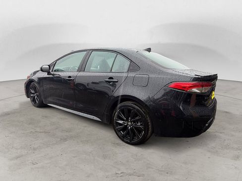 Used 2020 Toyota Corolla SE image 3