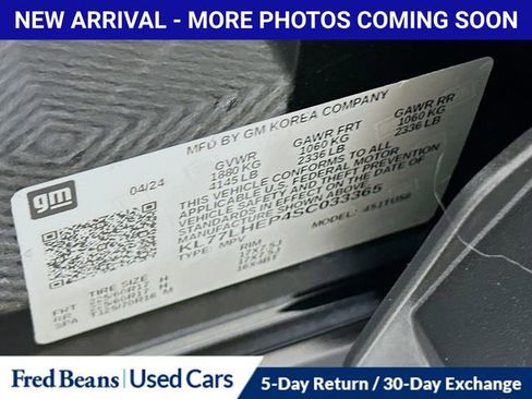 Used 2025 Chevrolet Trax LT w/ Driver Confidence Package FWD image 32