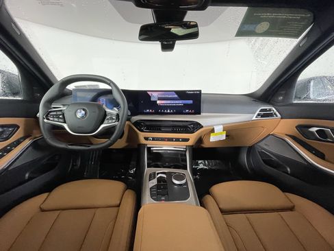 Certified 2025 BMW 330i xDrive Sedan w/ Premium Package image 17