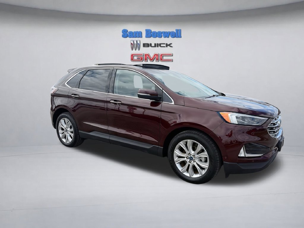 Used 2020 Ford Edge Titanium w/ Equipment Group 301A FWD image 3