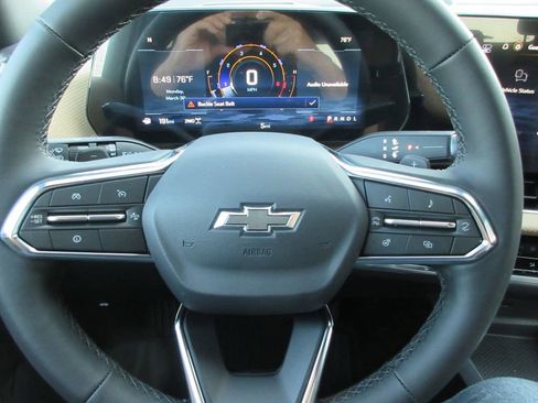 New 2026 Chevrolet Equinox ACTIV image 26