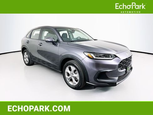 Used 2023 Honda HR-V LX image 1